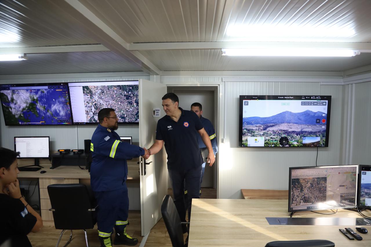 Βασίλης Κικίλιας για εθελοντές: «Χρειάζεται περίσσια δύναμη ψυχής και ξεχωριστό σθένος για να προσφέρει κανείς στους συνανθρώπους του, ρισκάροντας ακόμη και τη ζωή του»