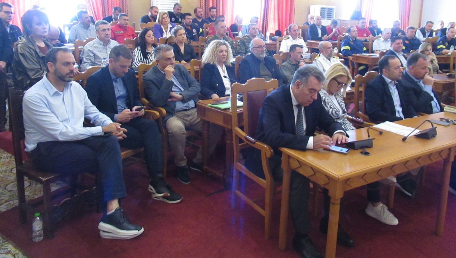 Ευρεία σύσκεψη υπό τον Υπουργό Κλιματικής Κρίσης και Πολιτικής Προστασίας Γιάννη Κεφαλογιάννη για την προετοιμασία της αντιπυρικής περιόδου στην Περιφέρεια Νοτίου Αιγαίου