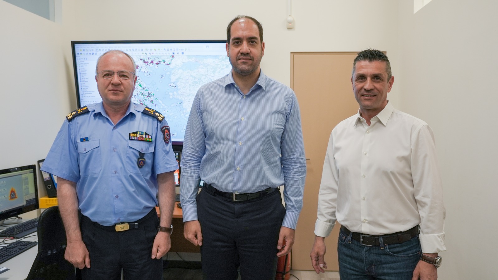  Επίσκεψη Υπουργού Κλιματικής Κρίσης και Πολιτικής Προστασίας Γιάννη Κεφαλογιάννη στο Αρχηγείο του Πυροσβεστικού Σώματος, το Περιφερειακό Κέντρο Επιχειρήσεων Αττικής και την Διεύθυνση Αντιμετώπισης Εγκλημάτων Εμπρησμού 