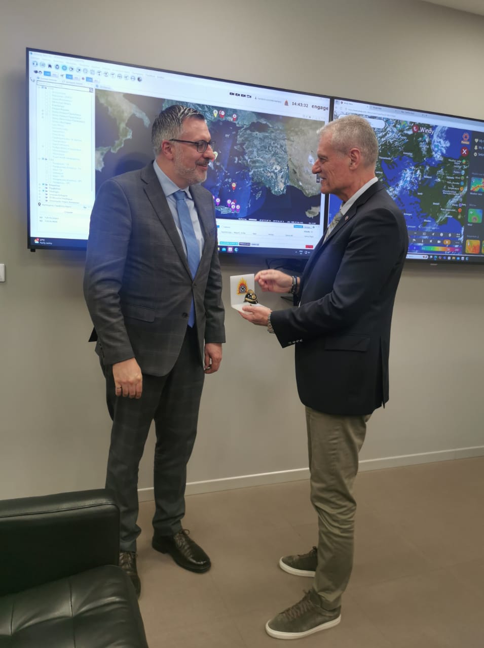 Συνάντηση Υφυπουργού Κλιματικής Κρίσης και Πολιτικής Προστασίας, Ευάγγελου Τουρνά  με τον Αντιπρόεδρο Εταιρικών Υποθέσεων της καναδικής εταιρείας De Havilland Jean Philippe Côté