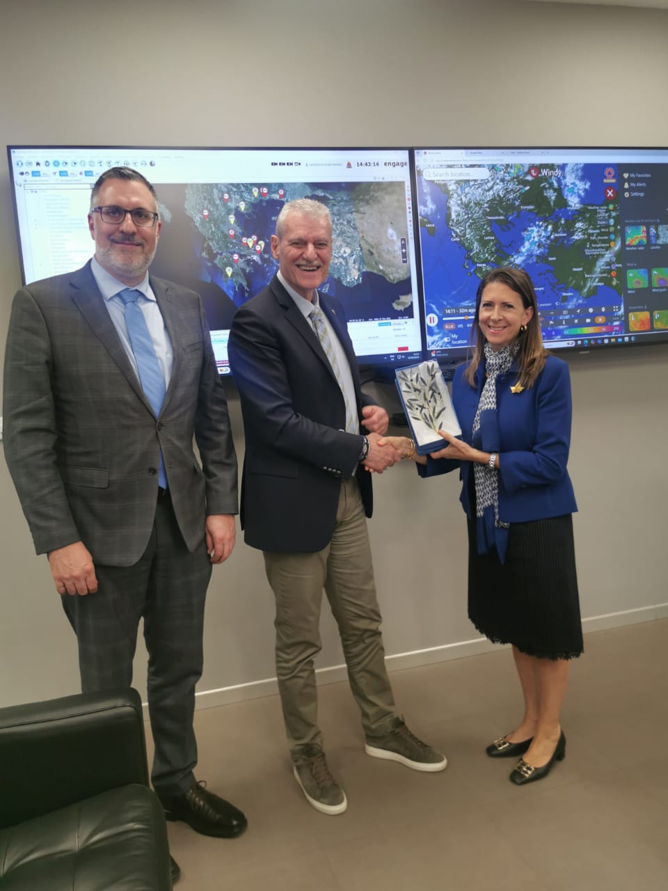 Συνάντηση Υφυπουργού Κλιματικής Κρίσης και Πολιτικής Προστασίας, Ευάγγελου Τουρνά  με τον Αντιπρόεδρο Εταιρικών Υποθέσεων της καναδικής εταιρείας De Havilland Jean Philippe Côté